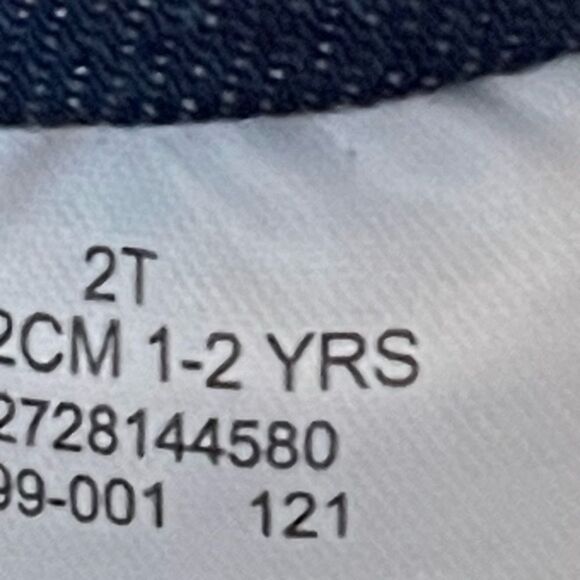 Levi’s 2T light wash 5-pocket belted zippered button closure blue denim shorts - Picture 10 of 10